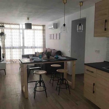 Ideal Apartamento En El Barrio De Las Delicias Málaga Kültér fotó