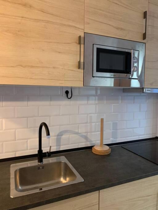 Ideal Apartamento En El Barrio De Las Delicias Málaga Kültér fotó